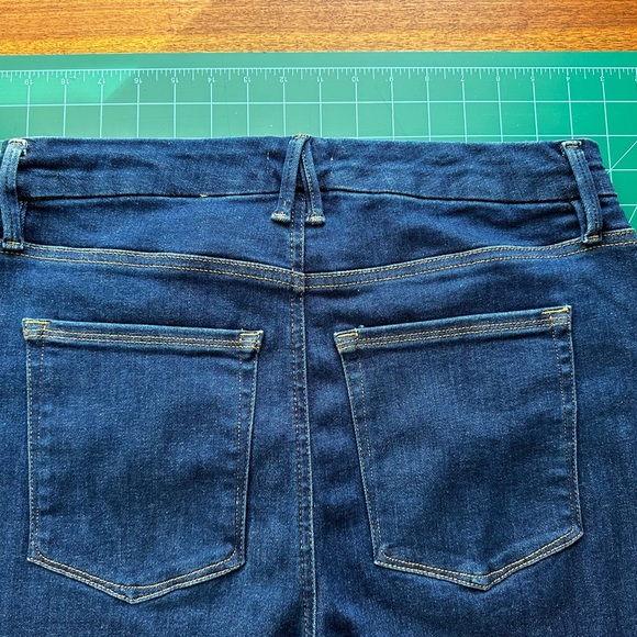 Good American Always Fits Good Waist skinny jeans size 14-18 Blue821 - Picture 3 of 5